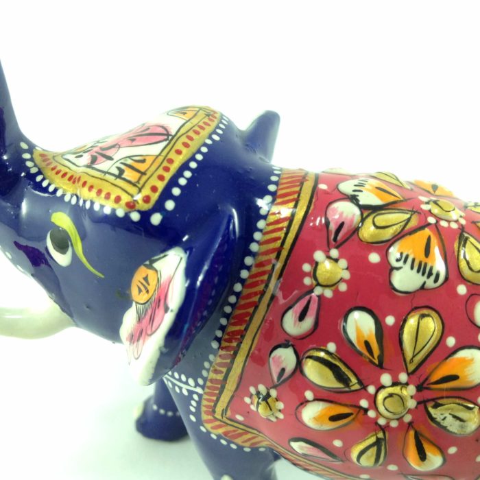 Elefante de metal esmaltado com técnica cloisonné