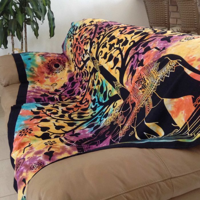 Panô grande para decoração - estampa árvore e elefante