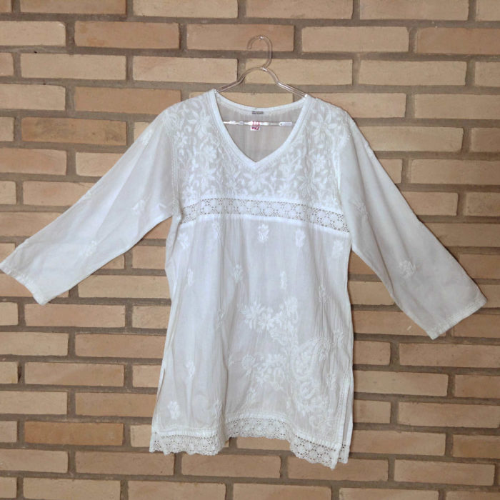 Bata indiana feminina bordada branca com rendas