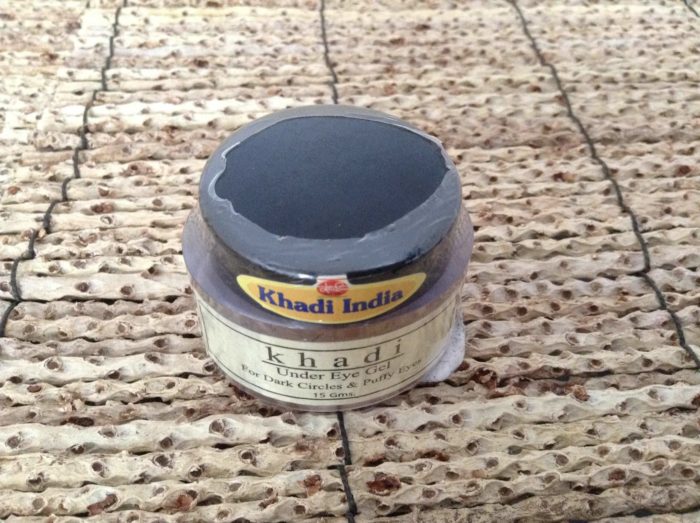 Gel natural área dos olhos (olhos cansados e olheiras) 15g - da Khadi India