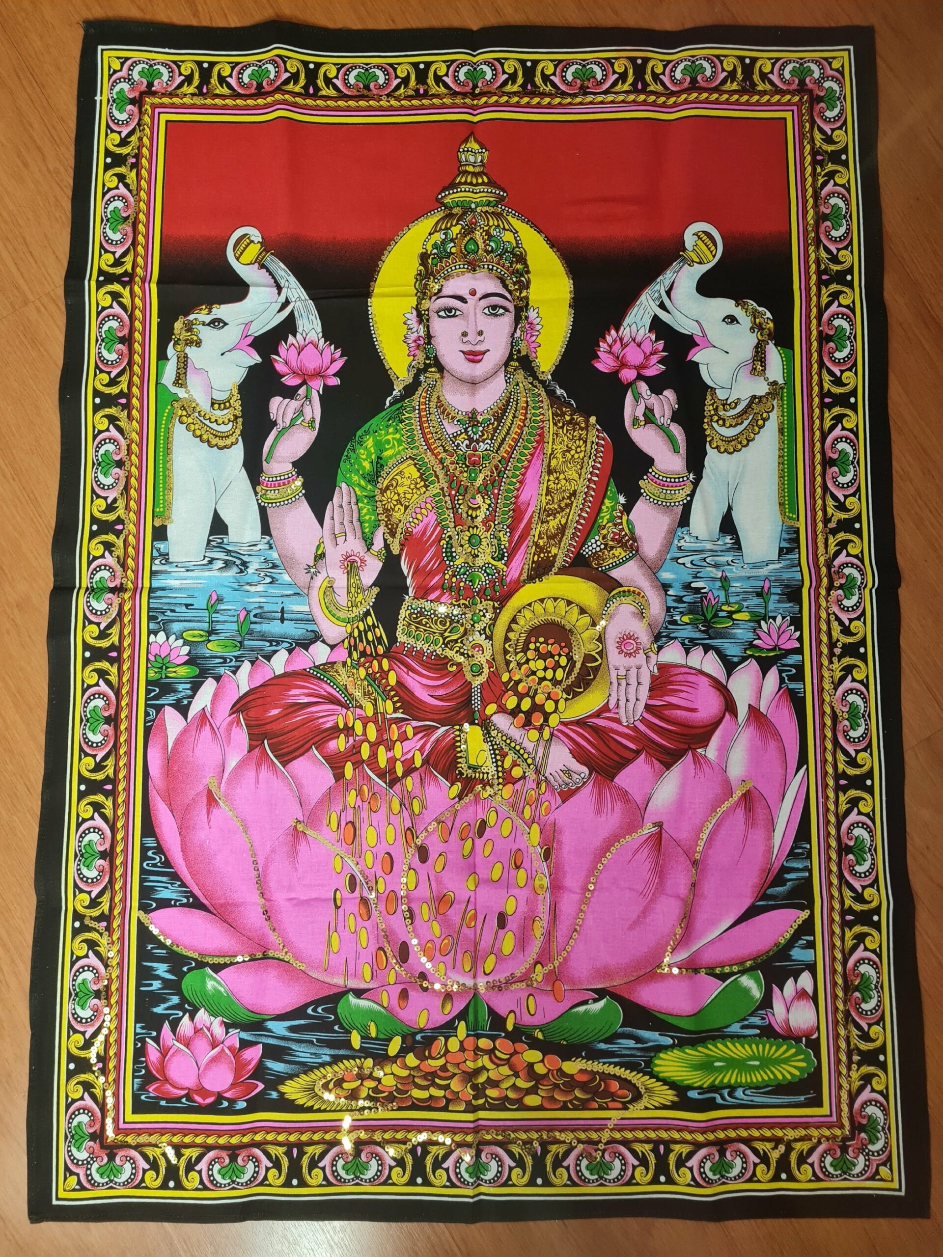 panô de Lakshmi clássico com lantejoulas colorido