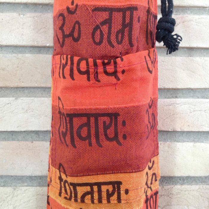 Porta mat indiano para Yoga -  estampa de OM (tons terrosos)