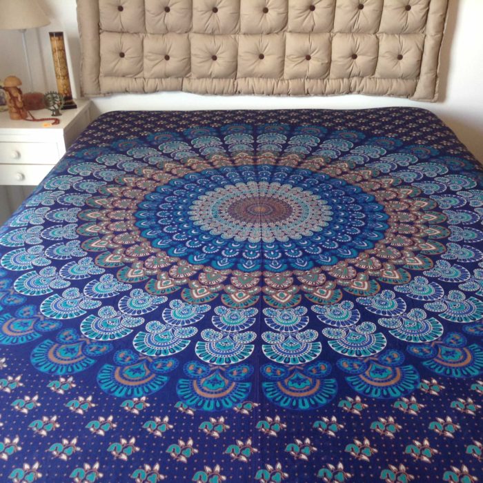 Panô indiano de algodão - Estampa de mandala floral cores frias  (2.30 m x 2.10 m)