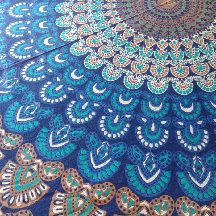 Panô indiano de algodão - Estampa de mandala floral cores frias  (2.30 m x 2.10 m)