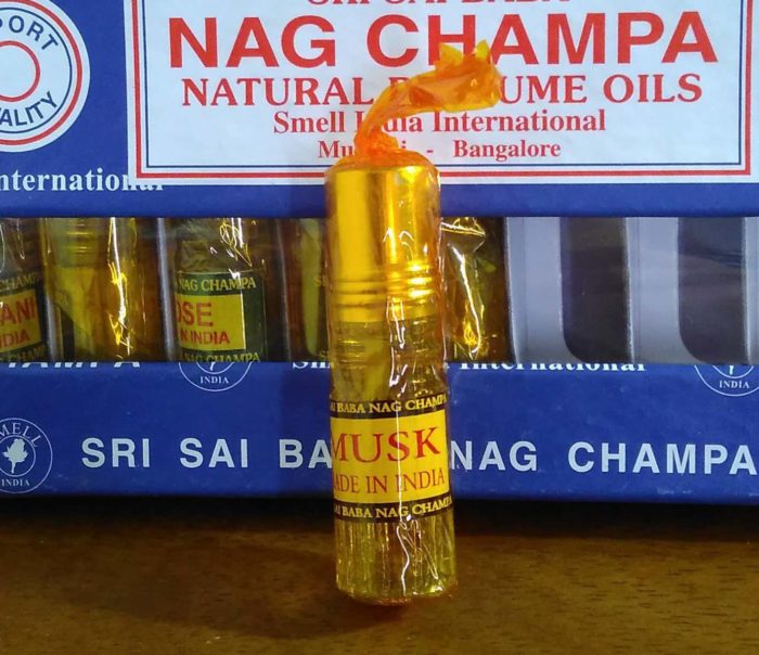 Kit com 6 essências Nag Champa aroma Sândalo (3ml)