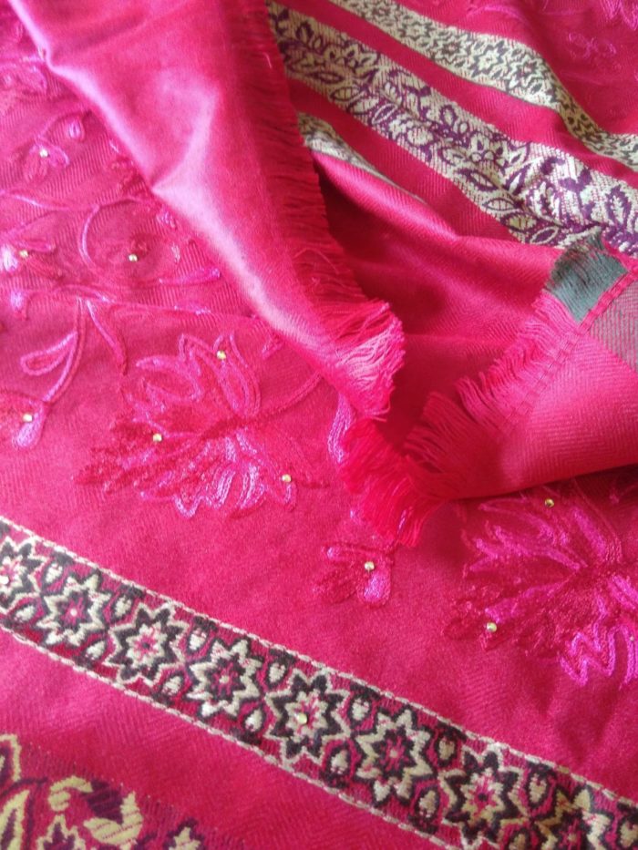 Pashimina de cashmere com bordados florais (100% artesanal) - Vermelho