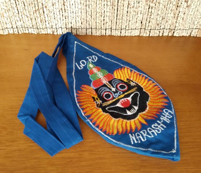 Japamala Bead Bag - estampa bordada a mão de Narasimha