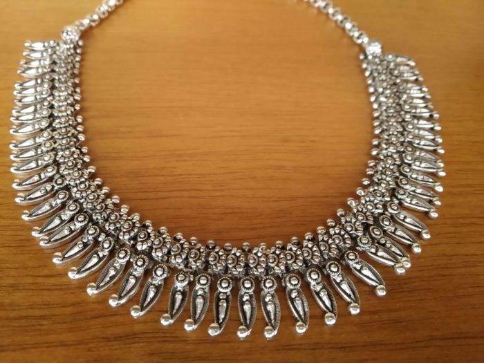 Colar indiano de prata alemã estilo tribal