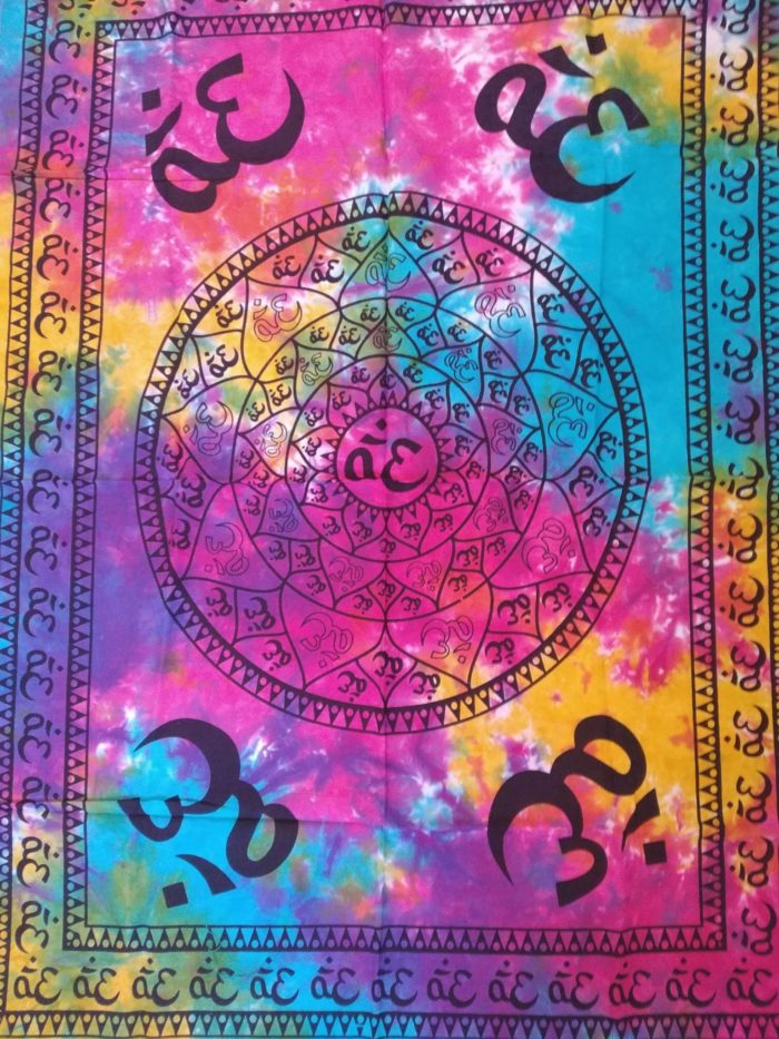 Painel de tecido de Mandala de OM com técnica Batik