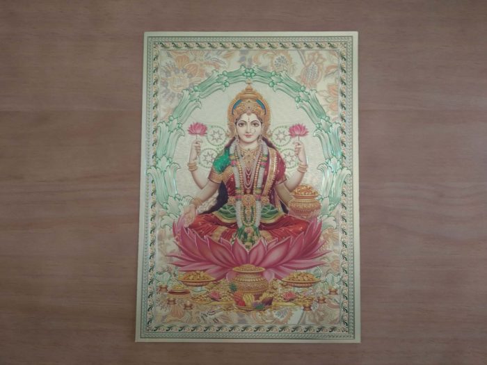 Folha laminada dourada para enquadrar e pendurar - Deusa Lakshmi (30 x 21 cm)