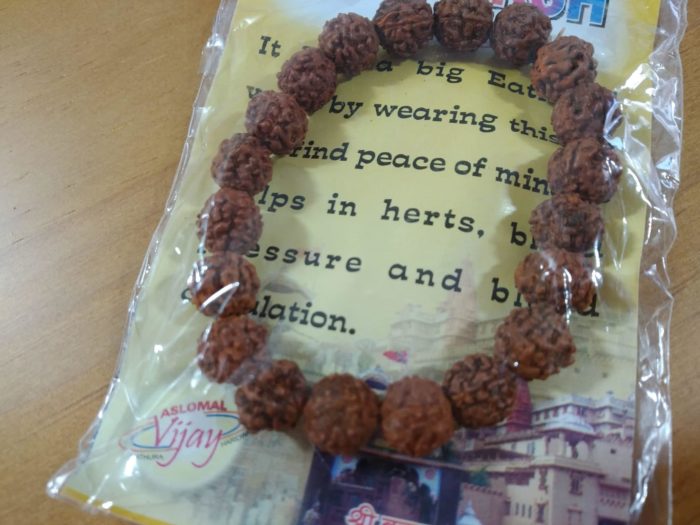 Pulseira de sementes de Rudraksha (semente de 8mm)