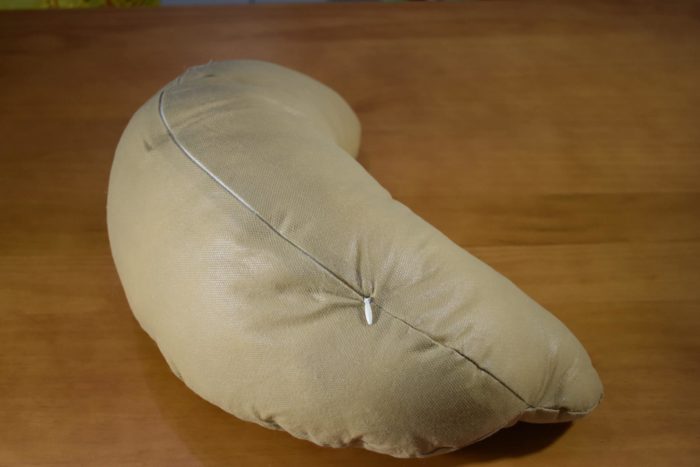 Zafu almofada para meditação cor azul com detalhe de fita indiana slim