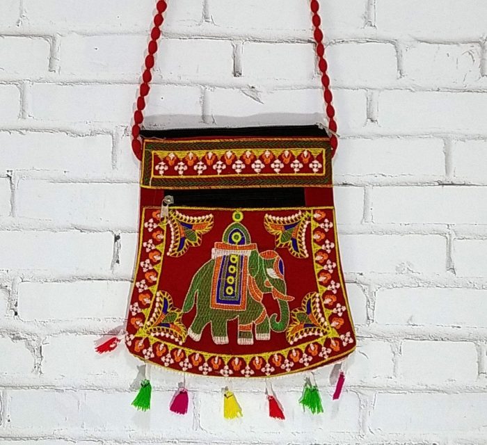 Bolsa indiana de veludo bordado de elefante com tassel colorido - vermelha