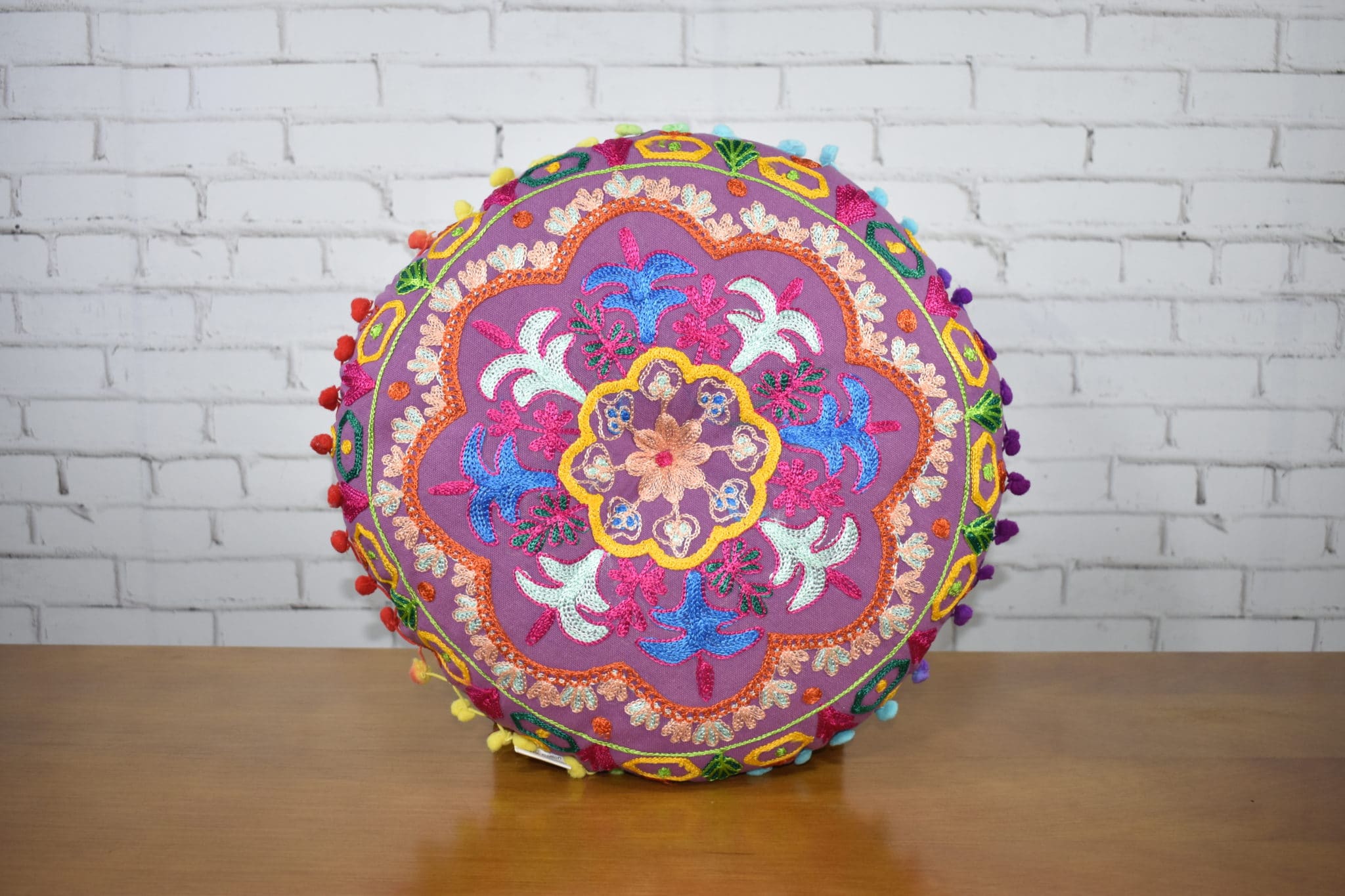 almofada indiana futon redonda rosa