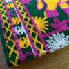 Bolsa indiana clutch de veludo verde toda bordada estampa elefante