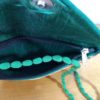 Bolsa indiana clutch de veludo verde toda bordada estampa elefante
