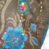 Manta de lã indiana bordada a mão dupla face floral marrom e color