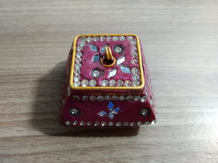 pote de kumkum