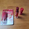 Protetor labial natural de morango da Himalaya Herbals