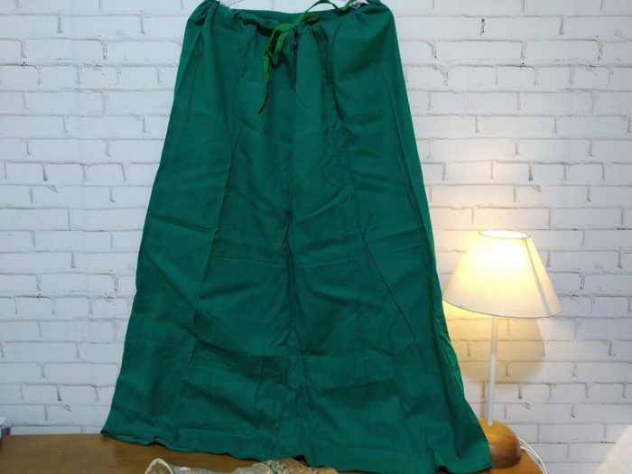 IMG_20190617_183233 Sari indiano luxo da marca Surya Saree verde água e dourado floral