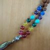 Japamala de sementes de Rudraksha 8mm com os 7 chakras com berloques prateados