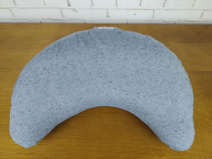 Zafu almofada para meditação cor azul com detalhe de fita indiana slim