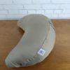 Zafu almofada para meditação cor cáqui com detalhe de fita indiana floral