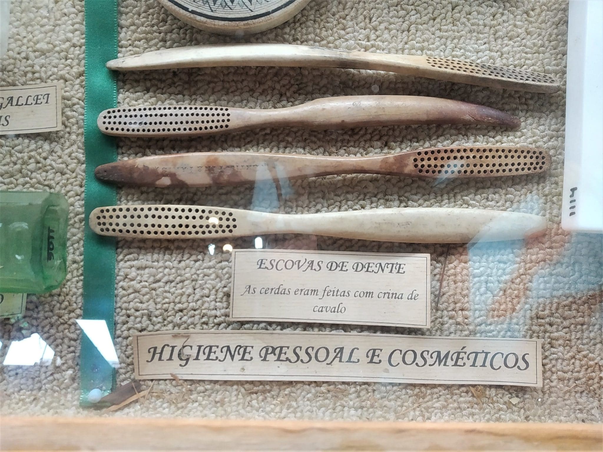 escova de dentes de bambu antigas