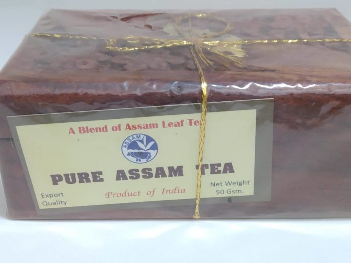 Pure Assam Tea com caixa decorativa de madeira entalhada