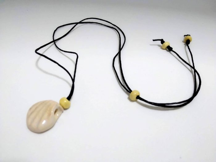 colar aromático de cerâmica