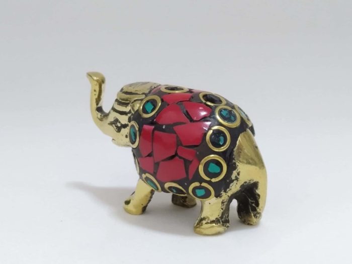 Incensário mini elefante em metal brass com embutimento de pedras naturais