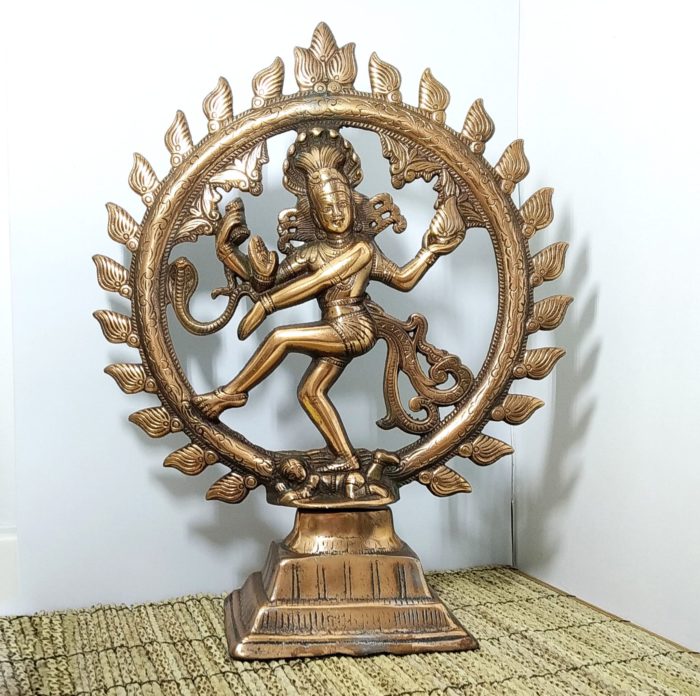 estátua de Shiva Nataraja grande