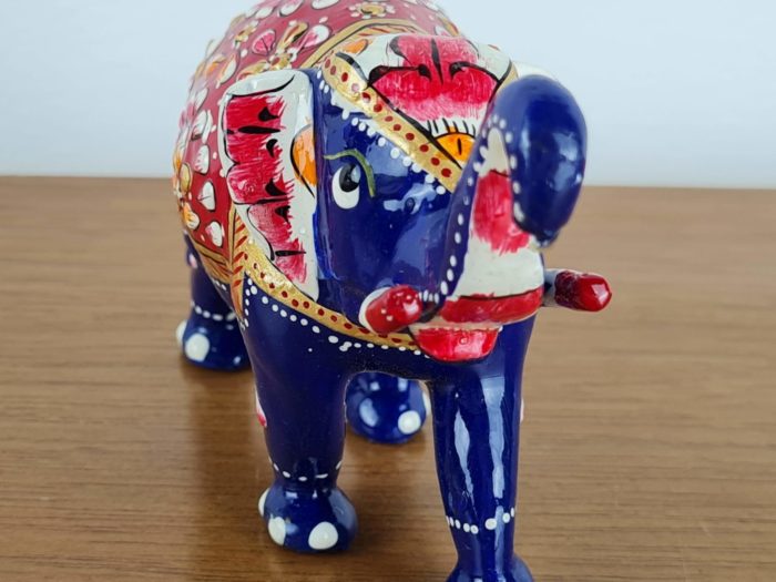 Elefante de metal esmaltado com técnica cloisonné M