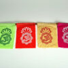 Bandeiras tibetanas com estampa Om e Flor de lótus (8cm x 5cm) P