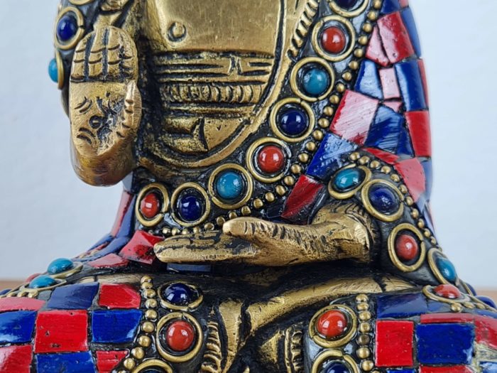 Estátua de Buda de metal brass e pedrarias naturais com 12cm