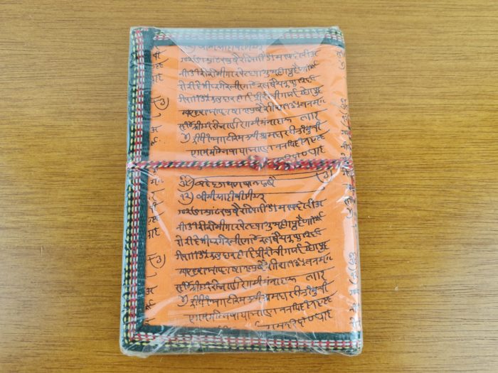 Caderno artesanal indiano estampa de Lakshmi coral 18x13cm