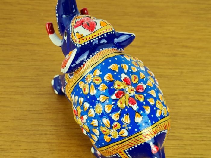 Elefante de metal esmaltado azul com técnica cloisonné M