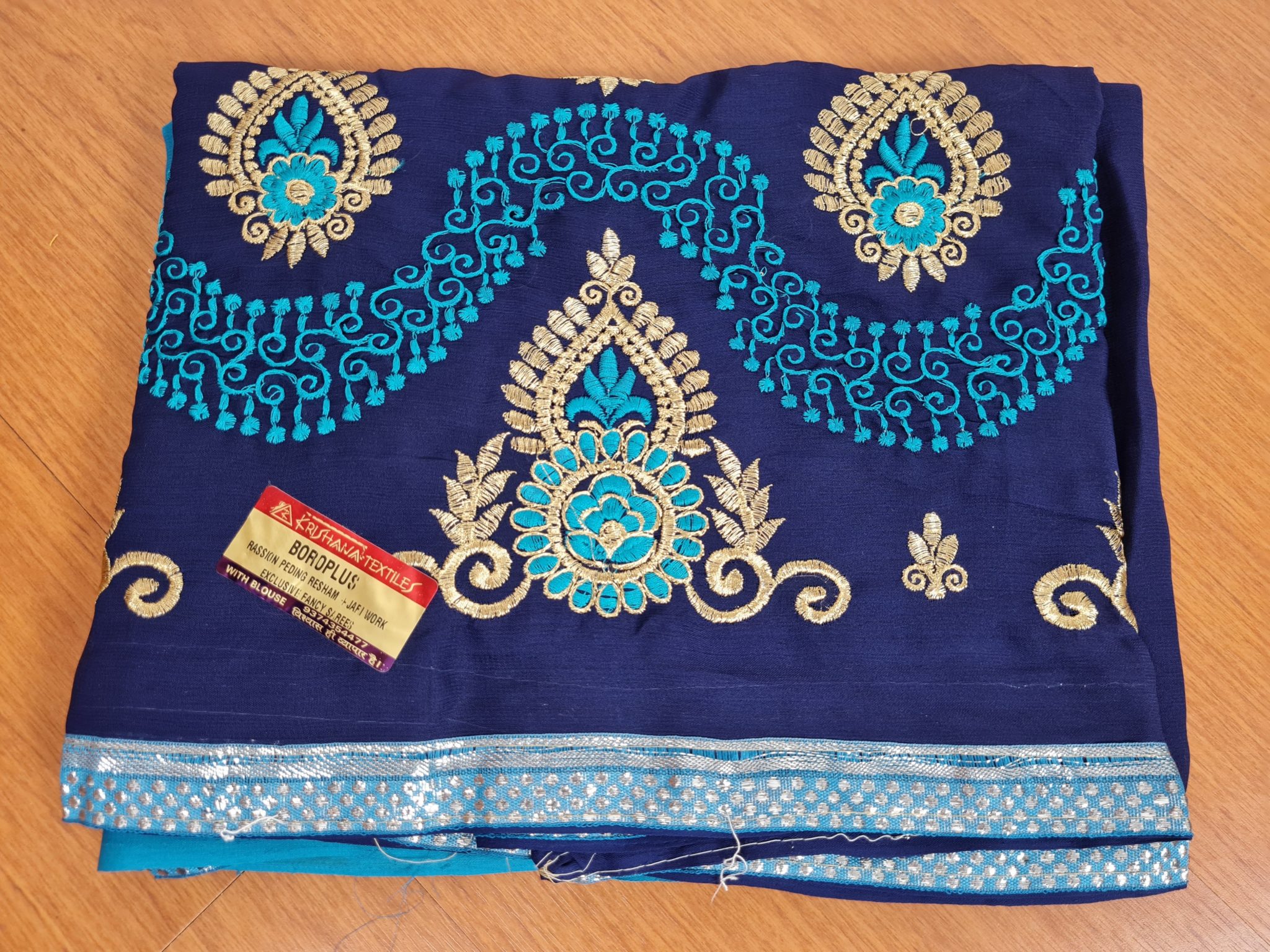 sari indiano azul
