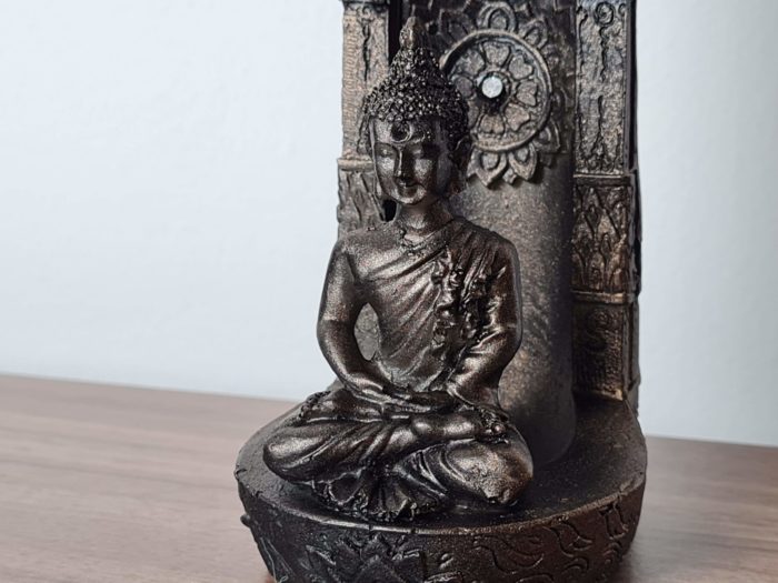 Incensário 7 chakras com Buda em resina ouro velho