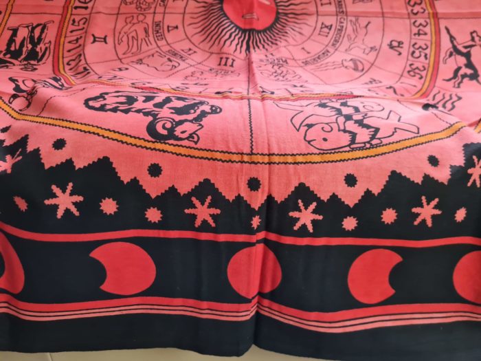 Panô indiano de algodão estampa signos marinho e rosa