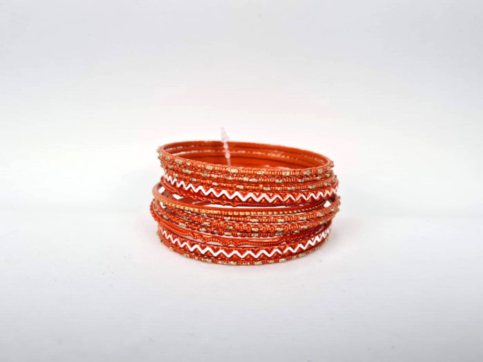 pulseira indiana de metal laranja