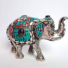 Elefante indiano de metal prateado mosaico de pedras naturais turquesa e coral