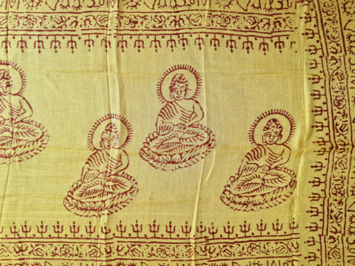 Chadar indiano (manto de oração) de Buda amarelo 120cm