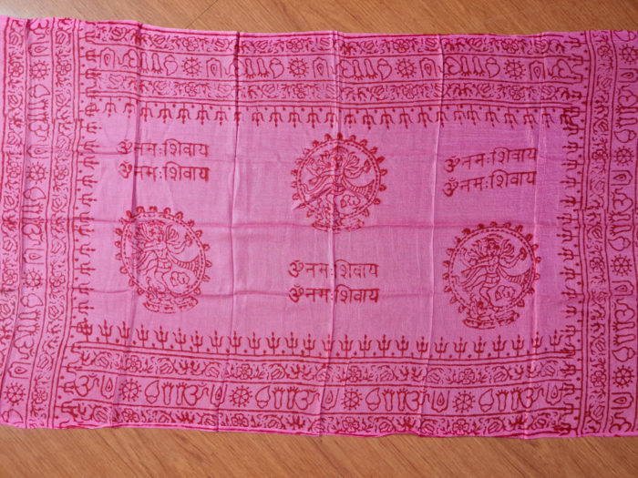 chadar indiano rosa com símbolos de Shiva Nataraja e mantras