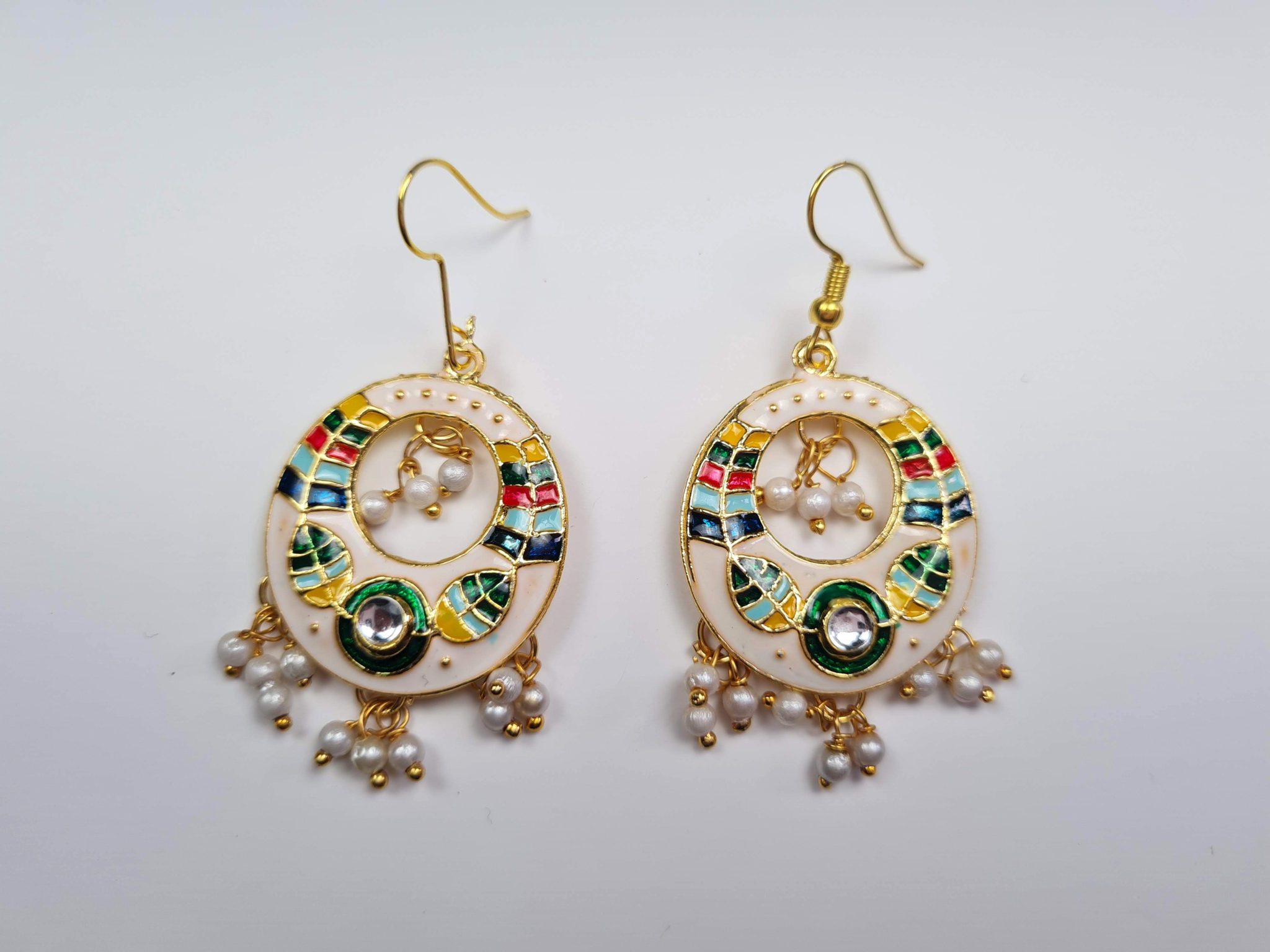 brinco indiano esmaltado (técnica cloisonné)