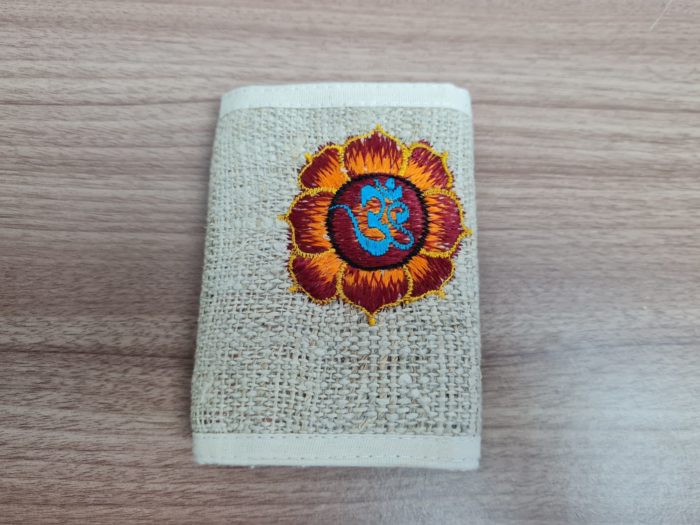 carteira indiana de cânhamo com símbolo de OM bordado