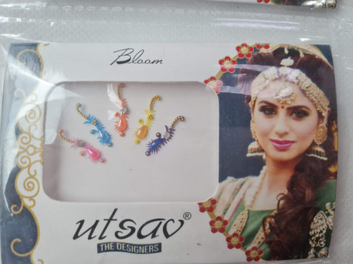 bindi indiano adesivo para testa