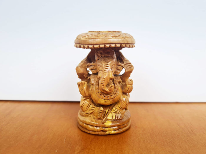Ganesha miniatura em madeira