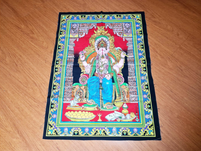 panô de Ganesha de tecido feito na Índia 75cm de altura