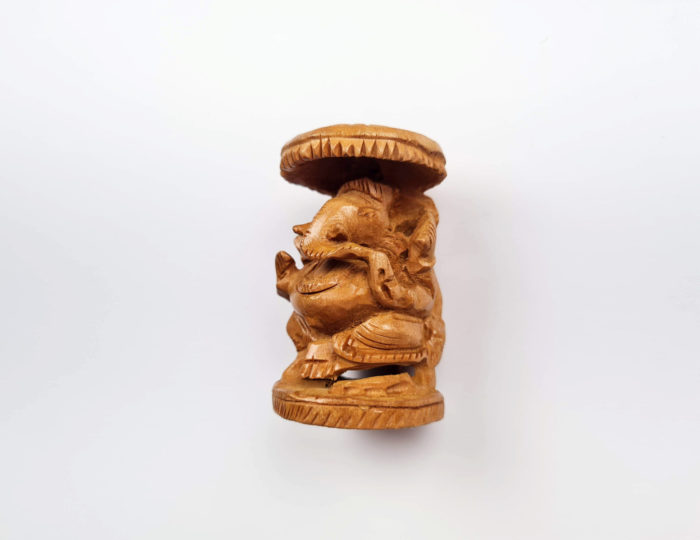 Mini estátua de Ganesha esculpida em madeira 7cm